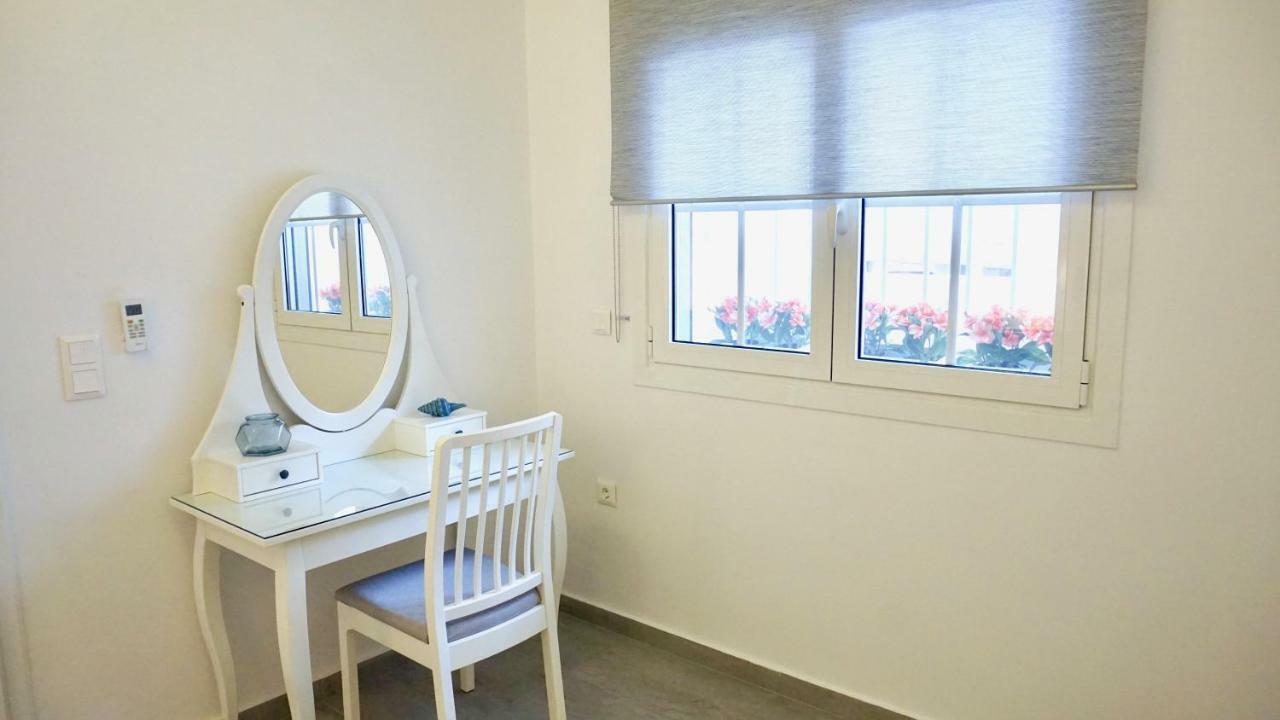Cycladic Style Apt In Athens Apartamento Exterior foto